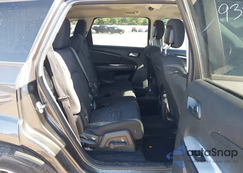 2016 Dodge Journey Sxt z USA, uszkodzony, nr VIN 3C4PDCBG2GT141793